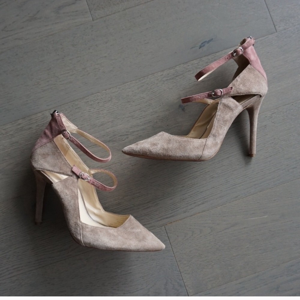 Jessica Simpson Pumps
